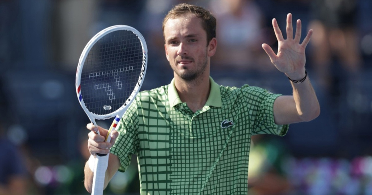 Medvedev zaglavio u Dubaiju