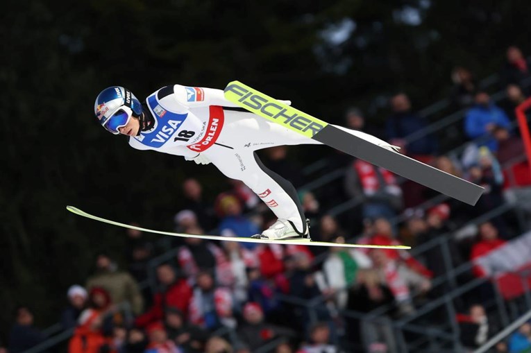 VIDEO Čudesan let 19-godišnjeg Austrijanca. Srušio je rekord legendarne skakaonice