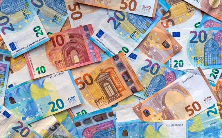 Europska središnja banka podigla ključne kamate, to je sedmi put zaredom