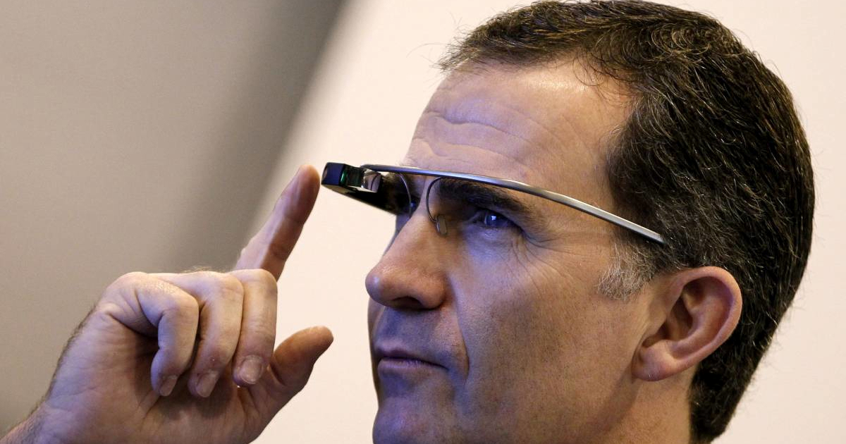 Google se vraća na tržište pametnih naočala s AI modelom 2026.