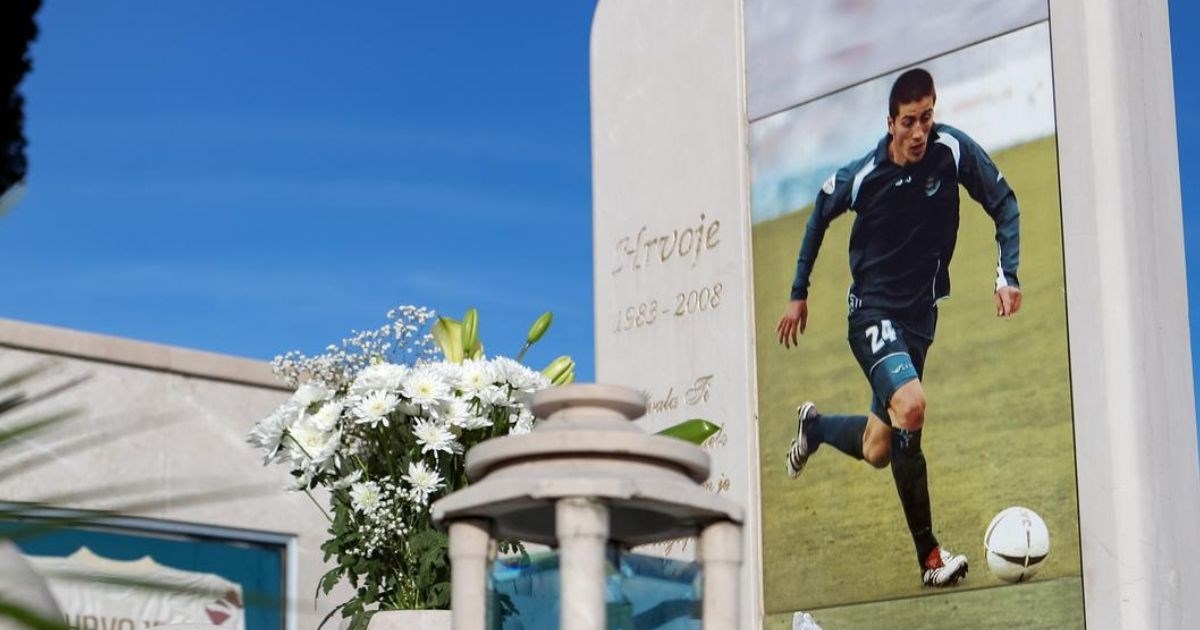 Imao je samo 24 godine kada je poginuo. Nikada nije zaboravljen