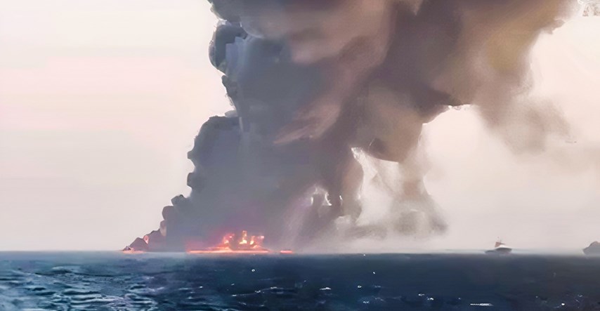 Najveći brod iranske ratne mornarice se zapalio i potonuo, sve je misterij