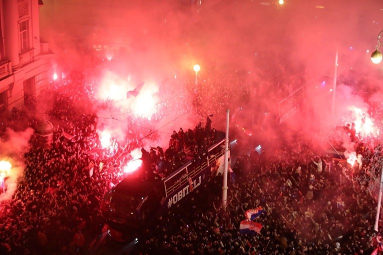 FOTO Vatreni na Trgu slavili s 80 tisuća ljudi