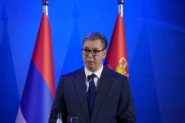 Vučić o napadu na studente u Novom Sadu: "Nisu htjeli bježati pa su dobili par šamara"