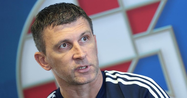 Jakirović objasnio zašto je u 30. minuti zamijenio Mihajličenka