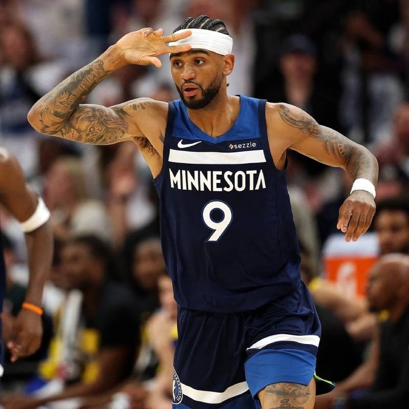 VIDEO Poraz Golden Statea bez Curryja. Minnesota izjednačila na 1:1 u seriji