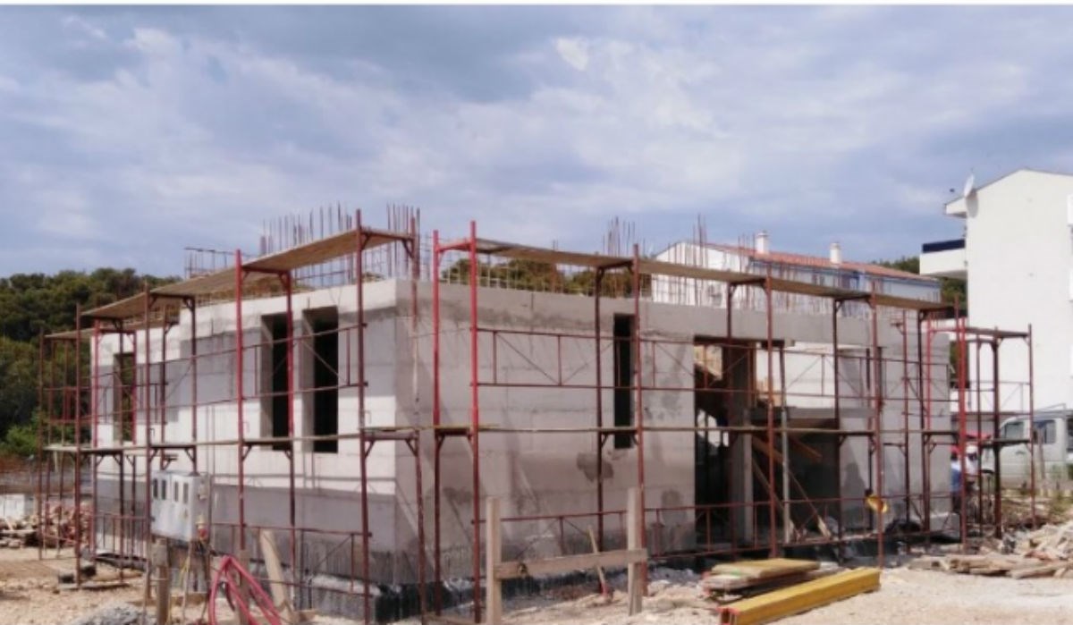 Još jedan POS skandal: Izvođač umro, stanova nema, a ljudi plaćaju kredite