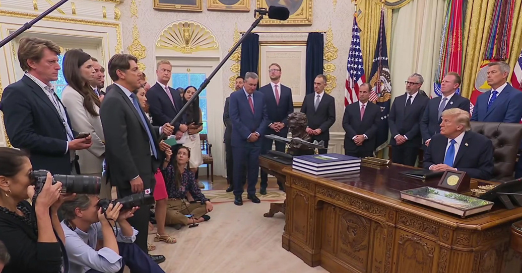 Novinar Trumpu: Jeste li vidjeli stravične snimke iz Ukrajine? Mladiće otimaju s ulica