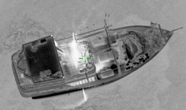Elitni američki specijalci našli iransko oružje na brodu za Hute. Dvojica su umrla