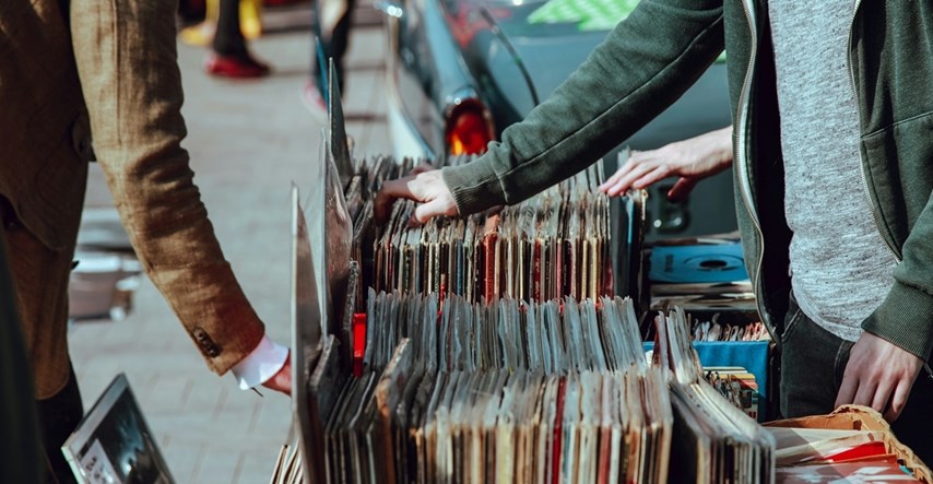 Britanija nakon 32 godine vraća gramofonske ploče u izračun inflacije