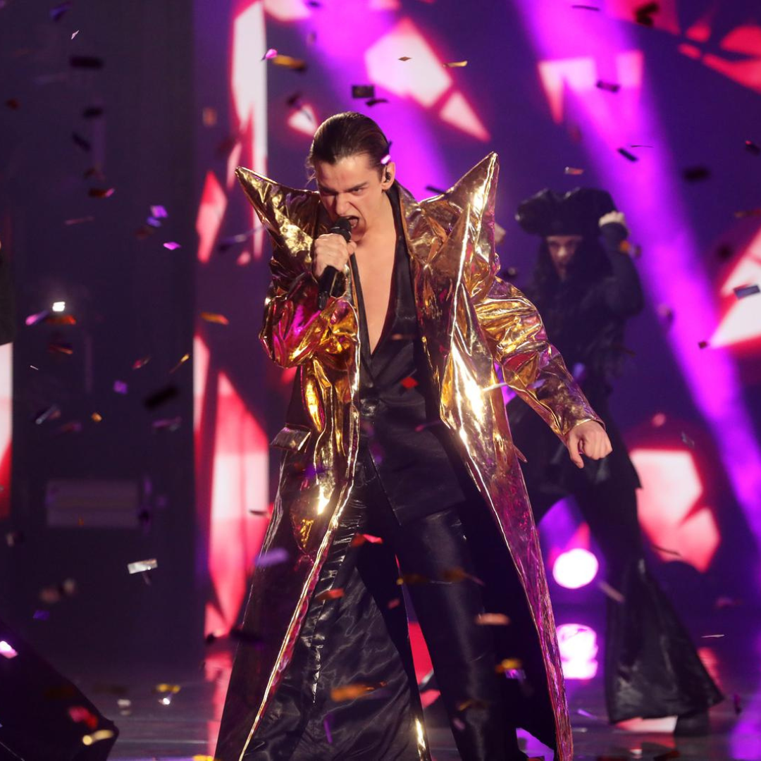 Marko Bošnjak otputovao na Eurosong, već će sutra stati na veliku pozornicu
