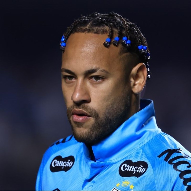 Neymar briljira s novom frizurom dok cijeli Brazil čeka Ancelottijevu odluku o njemu