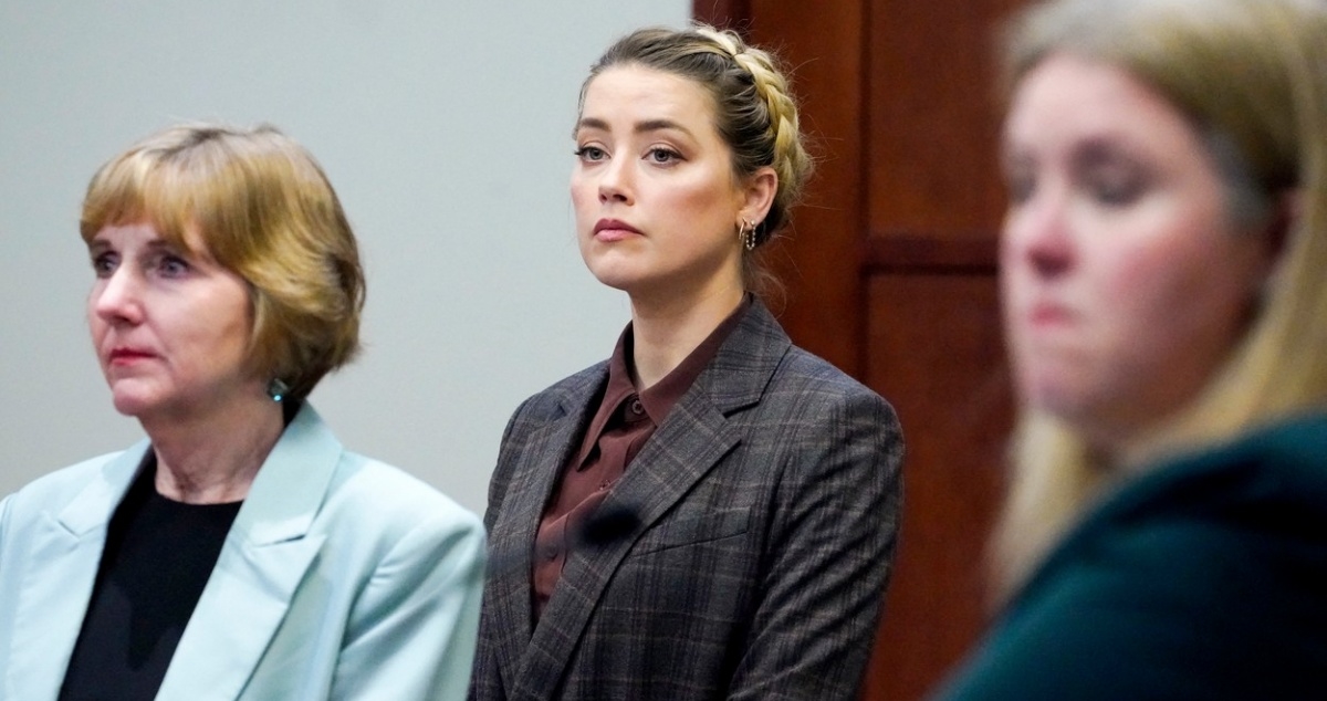 Psihologinja tvrdi da Amber Heard ima PTSP