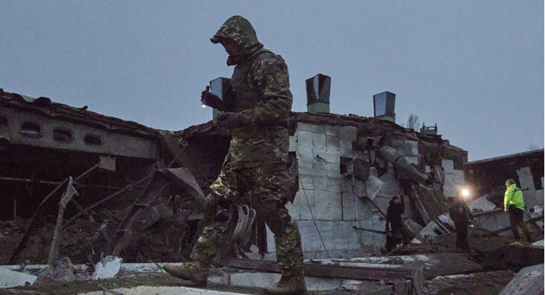 Rusi kažu da su iznad Krima srušili ukrajinski projektil. Preletio je 300 kilometara?