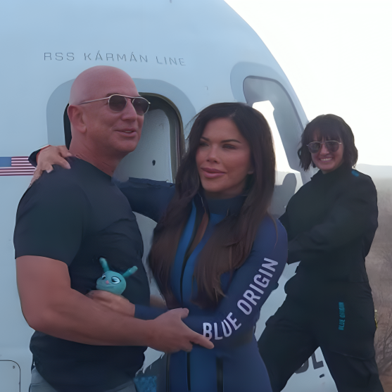 Čitačica s usana otkrila što je Jeff Bezos rekao Lauren Sánchez nakon što je pao