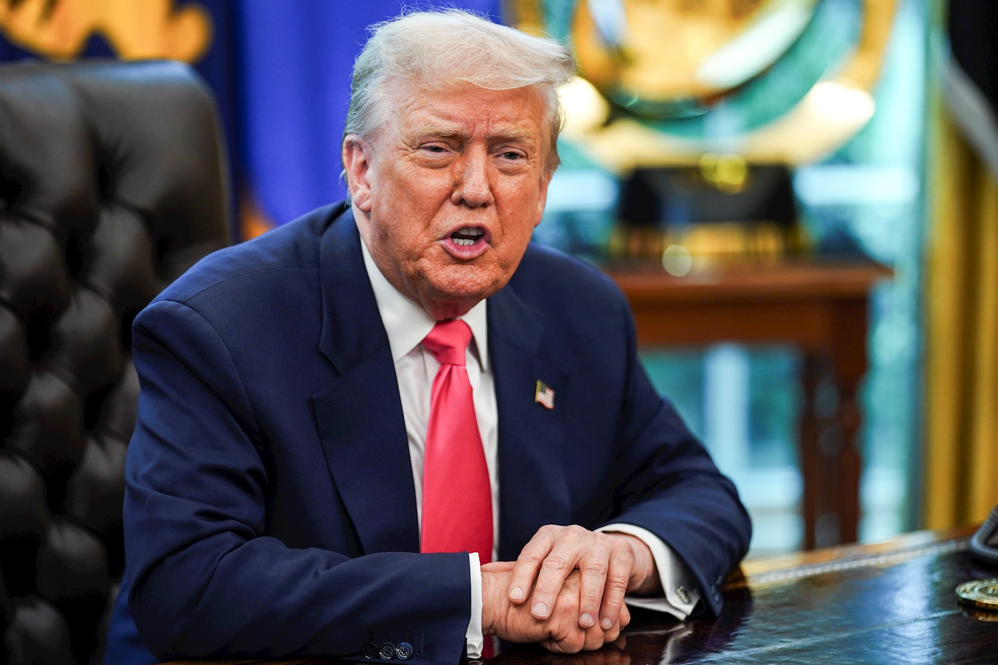 Trump najavio nove carine na poluvodiče i čipove