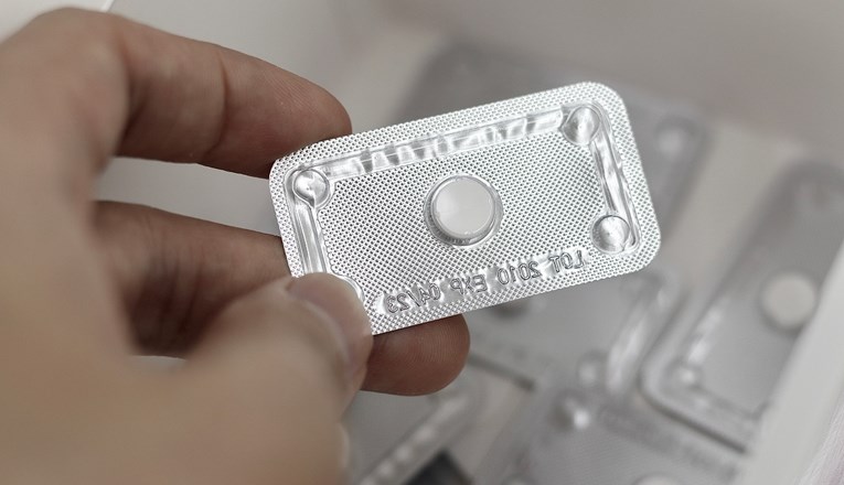 Kinesko istraživanje: Pilula za dan poslije je učinkovitija uz analgetik