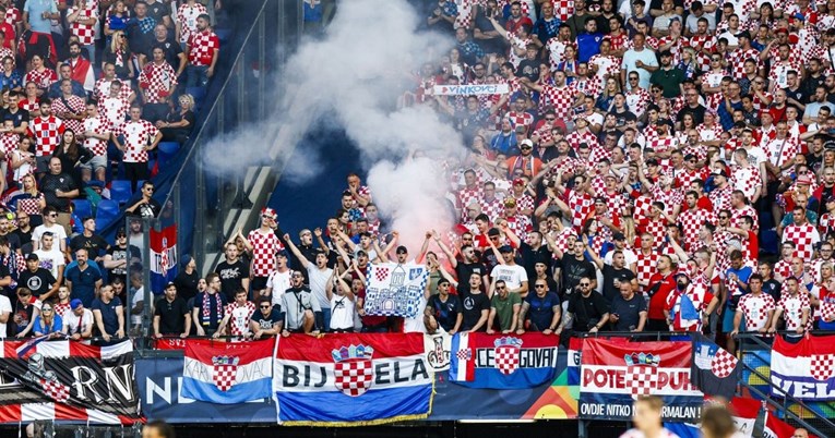 VIDEO Hrvatski navijači dominirali. Za ona dobra stara vremena orilo se De Kuipom