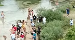 Vrličani: Nedopustivo je da se turisti kupaju na izvoru Cetine, to je naša pitka voda