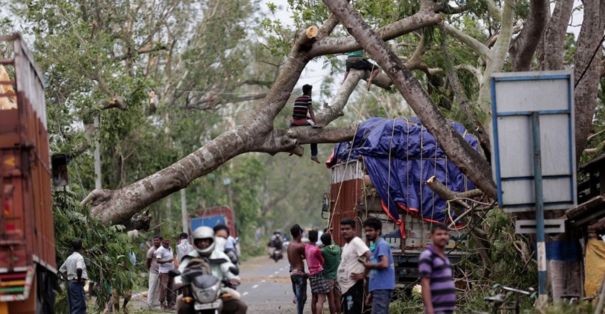 Ciklon Amphan uništio desetke tisuća domova u Indiji i Bangladešu, poginulo 96 ljudi