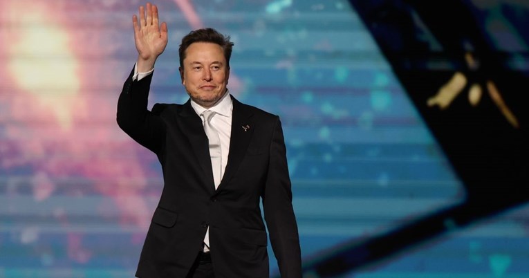 DOGE će koristiti Muskov AI chatbot za analizu podataka u vladi, mnogi su zabrinuti