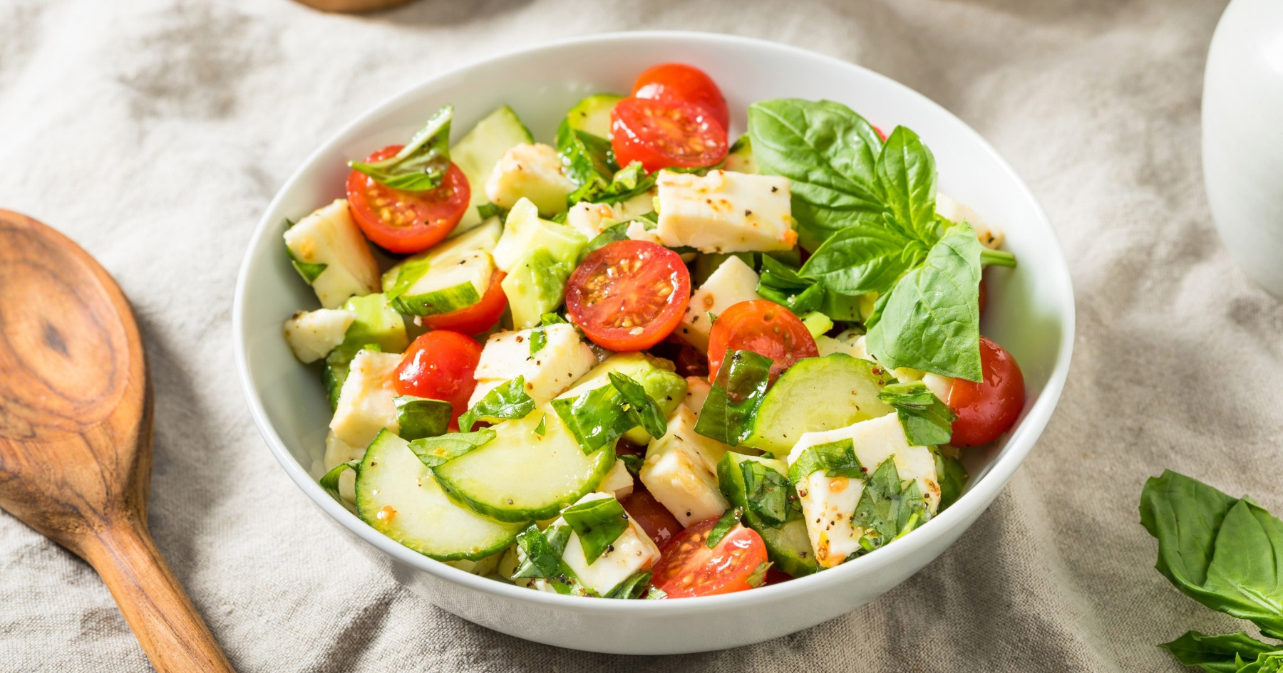 4 recepta za osvježavajuće salate od krastavaca, stalno ćete ih ponavljati