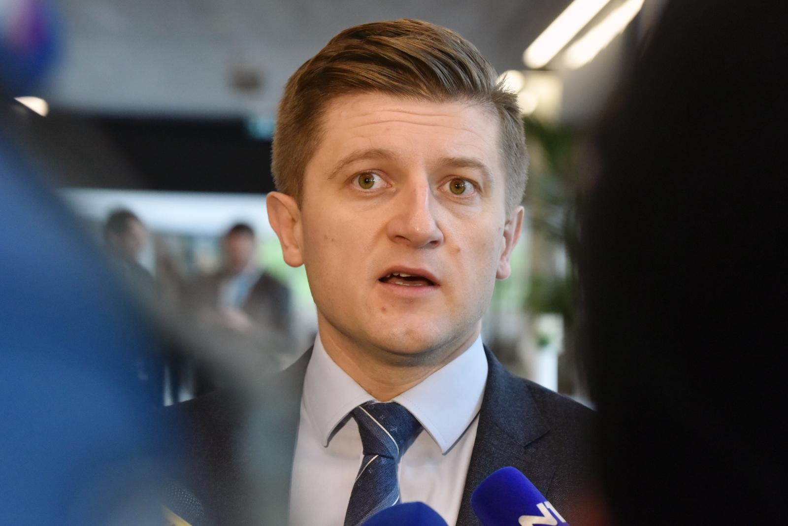 Marić objašnjavao izjavu koja je razbjesnila sindikate, malo je nervozan
