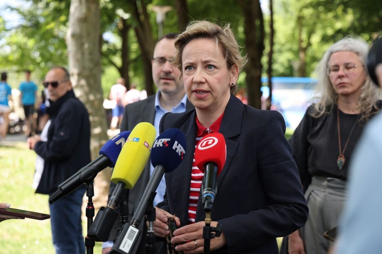 Danijela Dolenec obišla Bundek i poslala poruku maturantima