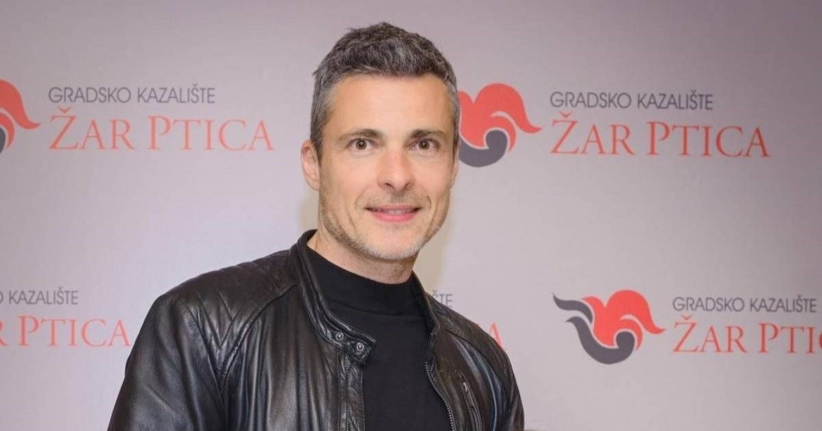 Sjećate se Danijela iz Zabranjene ljubavi? Pojavio se na premijeri predstave