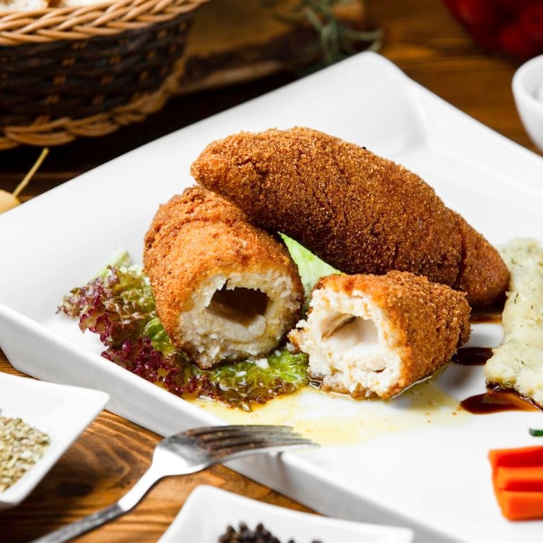 Slavna piletina koja osvaja još od 19. stoljeća - danas je klasik svjetske kuhinje