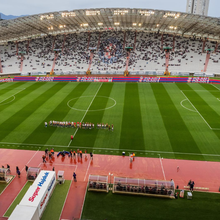 Torcida posebnom pjesmom i zvižducima ispratila igrače Hajduka nakon poraza
