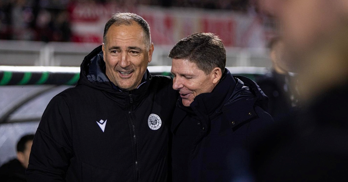 Štimac je zaustavio Engleze. Navijači Palacea pjevali treneru da će dobiti otkaz