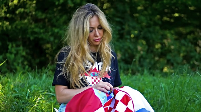 Lidija Bačić objavila navijačku pjesmu "Jedna je zastava"