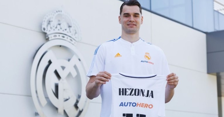 Hezonja potpisao za Real