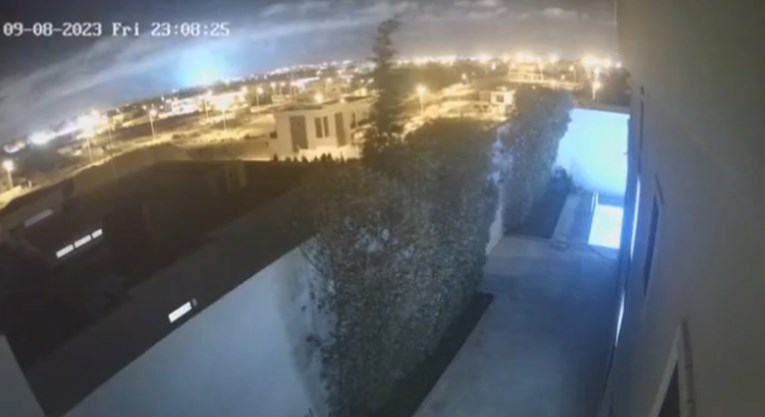 VIDEO Ovo je nebo u Maroku tijekom razornog potresa. Pojavila se plava svjetlost