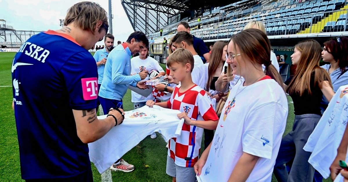 Vatreni se družili s djecom iz domova u Rijeci