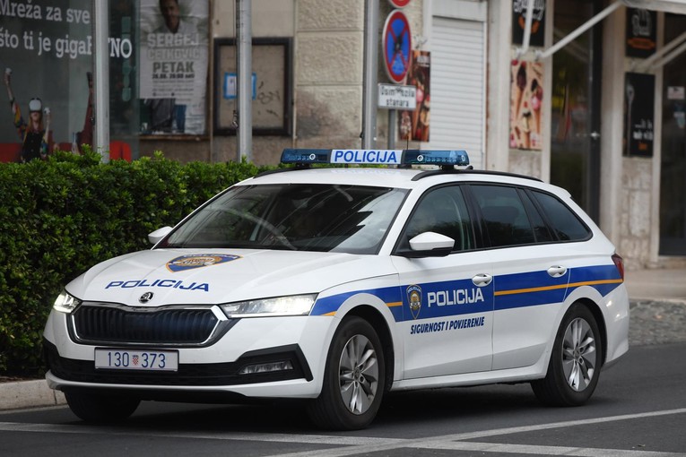U Zadru nestala 16-godišnjakinja