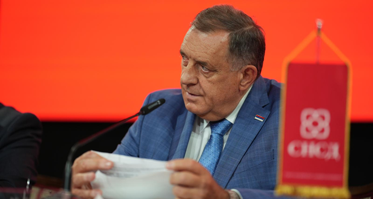 Dodik pozvao Srbe u BiH na vladu nacionalnog jedinstva. Brzo dobio odbijenicu
