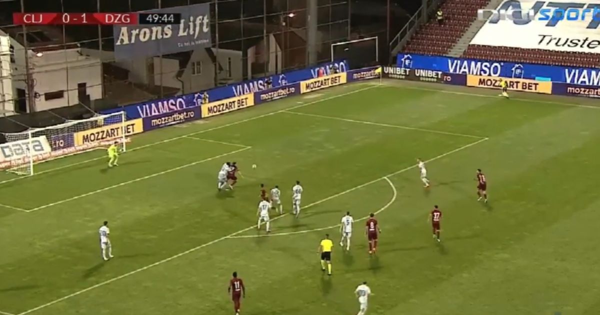Pogledajte crveni karton i penal koji je skrivio Théophile-Catherine