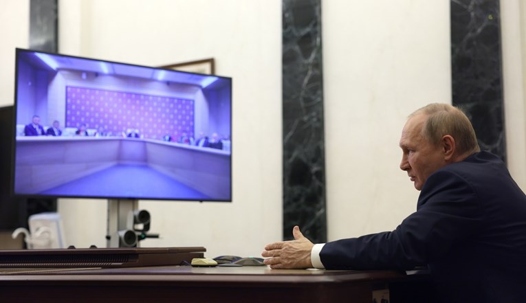 Izvor: Na sastanku je došlo do svađe, netko se suprotstavio Putinu