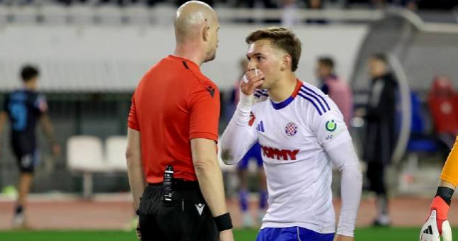 Sigur je kažnjen za pljuvanje suparnika. Evo koliko mora pauzirati