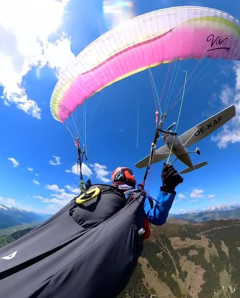 VIDEO Avion udario u paraglajdericu iznad Alpa, objavljena dramatična snimka