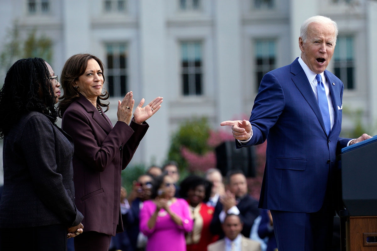 Bidenova administracija širi mjere protiv ruskog pristupa stranoj robi