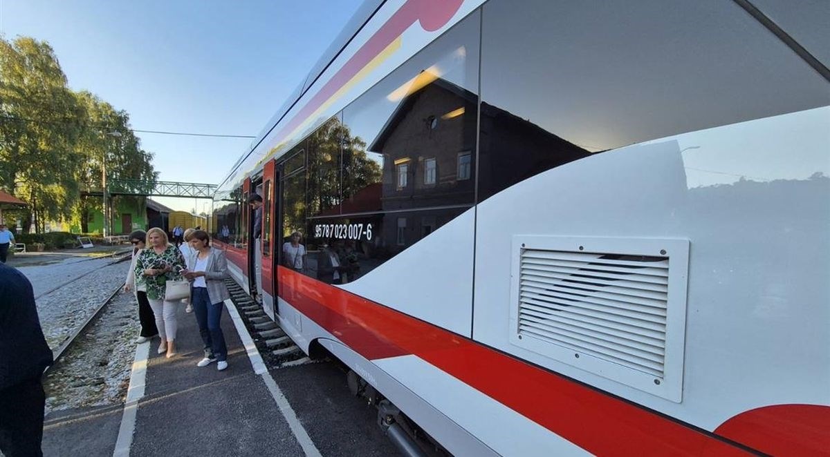 HŽ uveo četiri nova vlaka koja povezuju Zagorje i Sloveniju