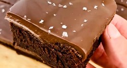 Upravo smo našli recept za najsočniji čokoladni kolač ikad
