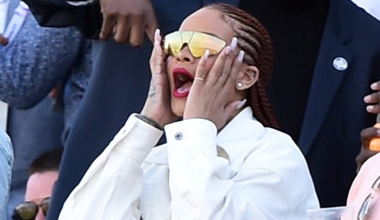 Rihanna izgubila živce pred kamerama, fanovi ne mogu vjerovati zašto