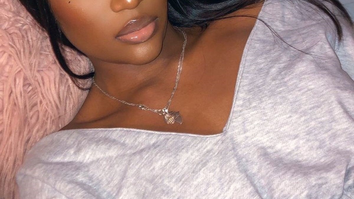 Tip tvrdi da voli prirodne žene, zbog fotke koju je objavio svi mu se rugaju