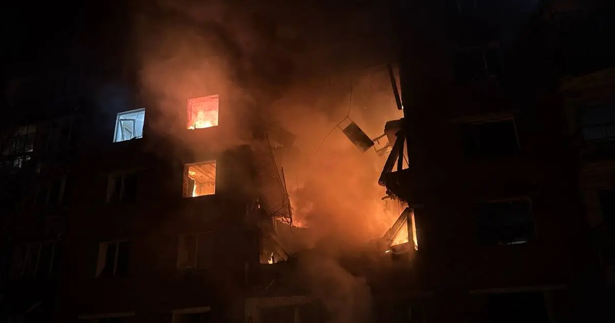 Ruski napadi diljem Ukrajine, pogođene stambene zgrade. "Nedostaje nam vozila Hitne"