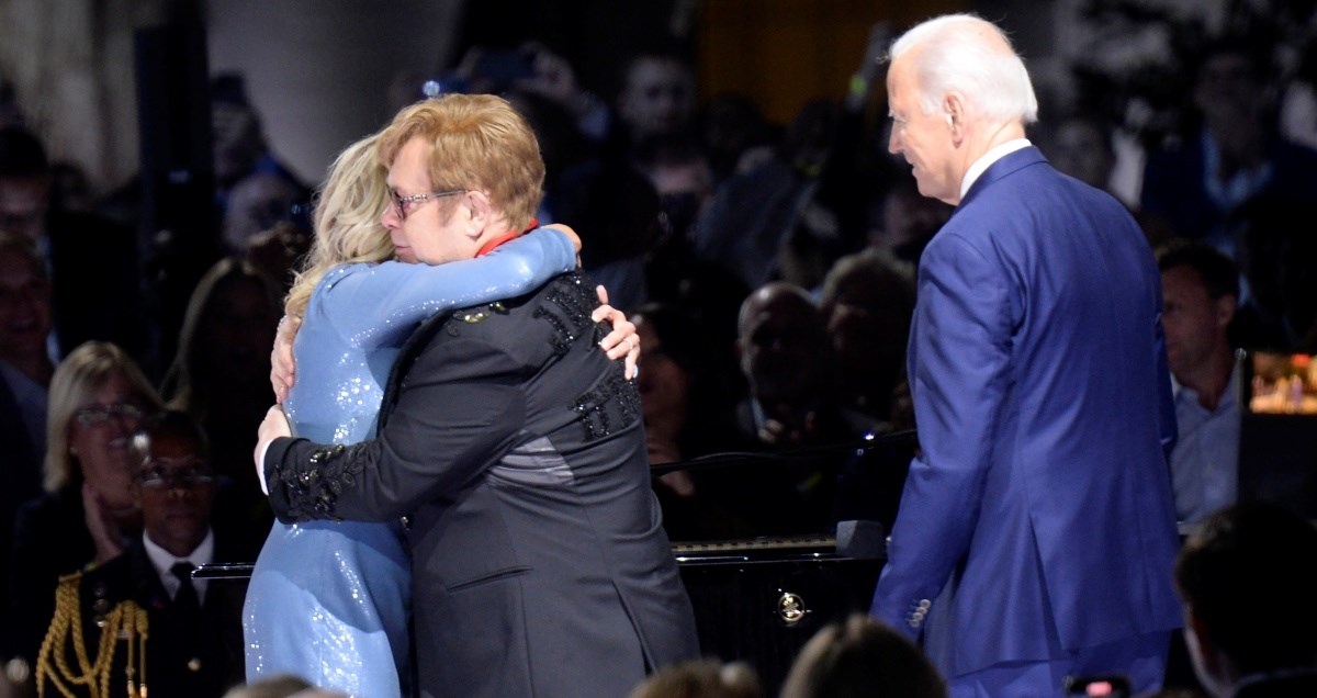 Elton John nastupio u Bijeloj kući, Biden se rasplakao