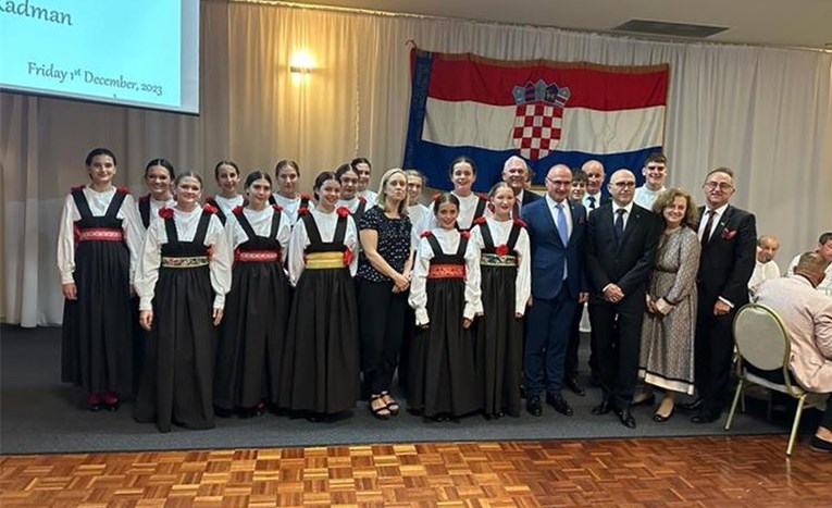Grlić Radman u Australiji: Pozorno pratimo slučaj hrvatske šestorke u Sydneyju